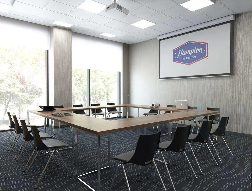 Hampton By Hilton Lublin Hotel Exterior foto